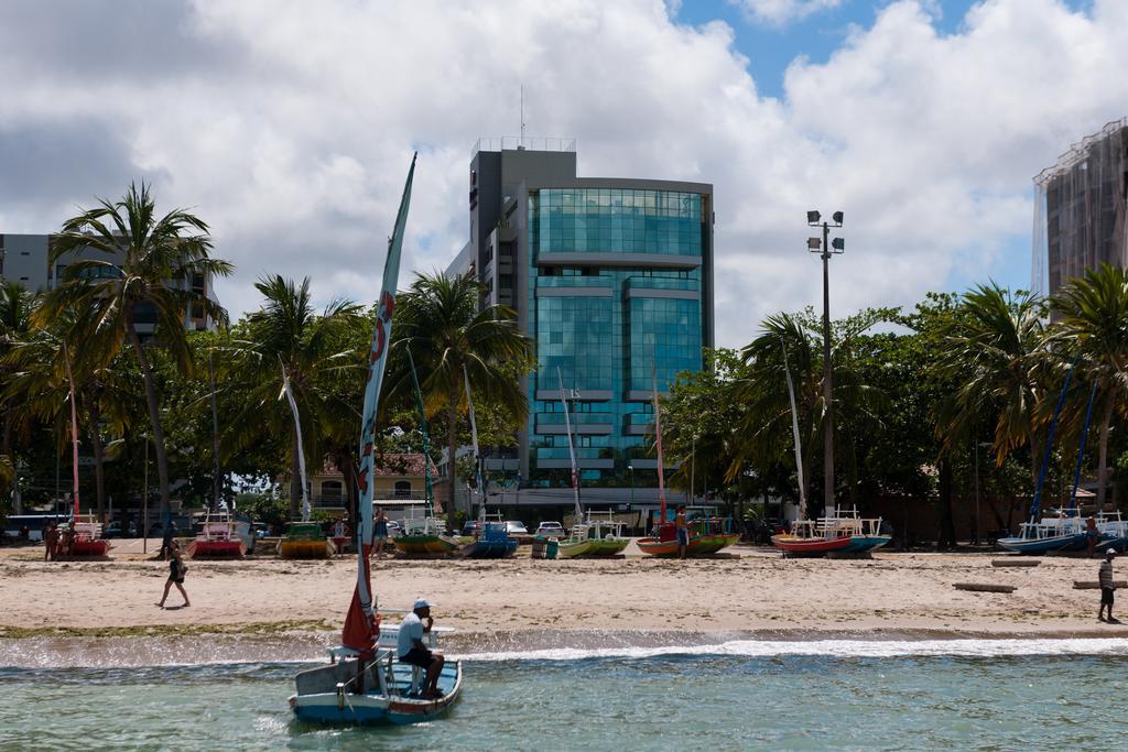 普利米尔马塞约贝斯特韦斯特酒店 Maceió 外观 照片 The headquarters of the Central Bank of Comoros in Moroni
